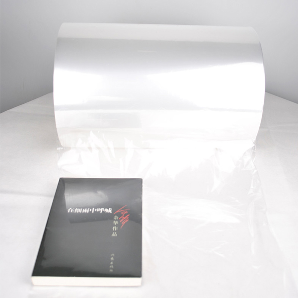 Petit pain de film rétractable en polyoléfine de mesure 60/mesure 75/100 de moulage par soufflage pour le magazine
